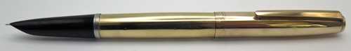 #6368: GOLD FILLED PARKER 51 VARIATION FOUNTAIN PEN FOUND IN SUSAN WIRTH'S BASEMENT. CONVEX 21-STYLE CLIP. METAL TASSIE & GOLD FILL TRIM. 21-STYLE 3 PIECE CLUTCH BAND. OCTANIUM ACCOUNTANT NIB. NO DENTS OR DINGS. Showed this at the Chicago Pen Show, and consensus is it is some type of 51, possibly pre-production specimen