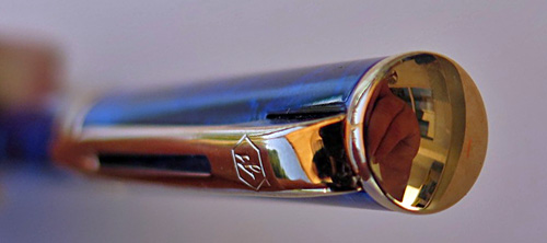 6221: WATERMAN BALLPOINT IN BLUE/BLACK MARBLE AND GOLD PLATED TRIM