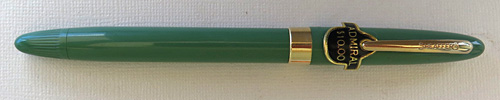 6243: SHEAFFER SNORKEL ADMIRAL IN PASTEL GREEN WITH X-FINE GOLD OPEN NIB