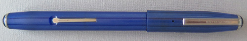 6298: ESTERBROOK FOUNTAIN PEN IN BLUE. Same size as Model LJ, but the color is a very uncommon blue with long verticle stripes and no marbel coloring between the stripes.