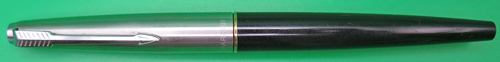 ITEM #6680: PARKER 45 FOUNT PEN IN BLACK WITH LUSTERLOY CAP. CHROME TRIM. GOLD 14K NIB IN MEDIUM.