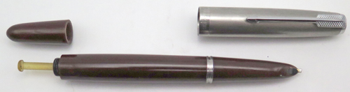 ITEM #6777: PARKER 51 VACUMATIC IN BURGUNDY. LUSTRALOY CAP. "MADE IN USA". DATE CODE ".T.7". FANTASTIC 51 STUB NIB IN BB (maybe BBB).