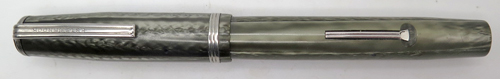 ITEM #6869: ESTERBROOK FOUNTAIN PEN IN PEARL GRAY. LATER J TRANSITIONAL SERIES. SINGLE WEDDING CAKE JEWEL. 1550 NIB IN EXTRA FINE. 