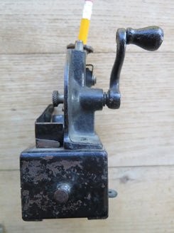 Pencil Sharpener, Old Timey