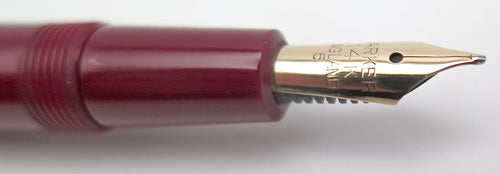 PARKER SLIMFOLD FOUNTAIN PEN IN BURGUNDY