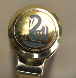 PELIKAN CELIBRY ROLLERBALL in Marbled Burgundy