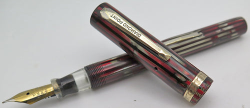DIAMOND POINT FOUNTAIN PEN IN RED/GREY MARBLED VERTICAL STRIPES