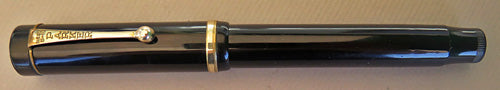 PARKER DUOFOLD SENIOR LUCKY CURVE IN BLACK PERMINITE