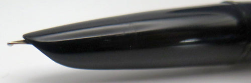 PARKER 17 AEROMETRIC FOUNTAIN PEN IN BLACK