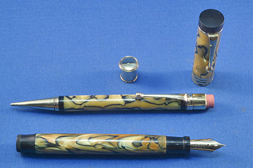 Parker Duofold Flat Top Senior Deluxe Set in Pearl + Black