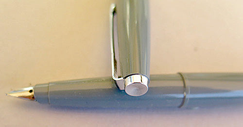 Parker Arrow Fountain Pen in Grey
