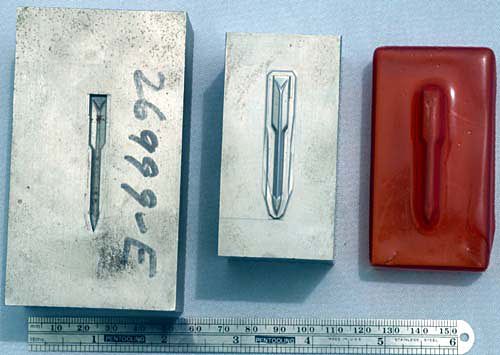 Parker Arrow Shaped Clip Punch, Set of 2 Stamps