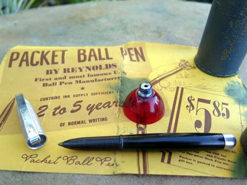 Reynolds Packet Ballpoint in Black