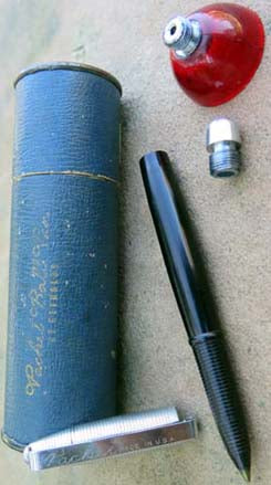 Reynolds Packet Ballpoint in Black