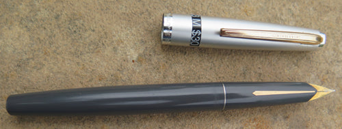 HERO 4-4-0 AEROMETRIC Fountain Pen in Grey