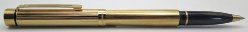 Sheaffer Standard Targa Rollerball in Gold