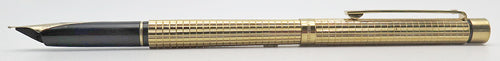Sheaffer Slim Targa Fountain Pen in Gold