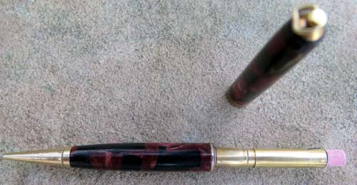 PARKER DUOFOLD RINGTOP PENCIL IN RED/PEARL & BLACK MARBLE