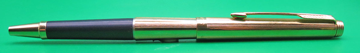 Parker 180 Rollerball in Gold