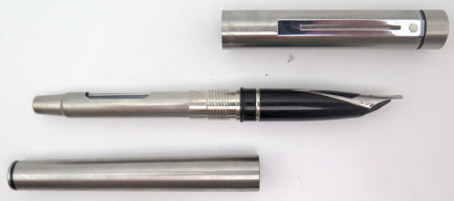 SHEAFFER TARGA FOUNTAIN PEN IN BRUSHED STAINLESS STEEL -left handed nib