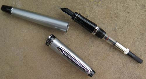 WATERMAN'S EXPERT II FOUNTAIN PEN IN MATTE STAINLESS