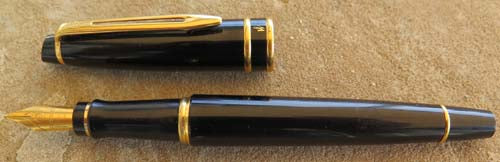 WATERMAN's EXPERT I FOUNTAIN PEN in BLACK