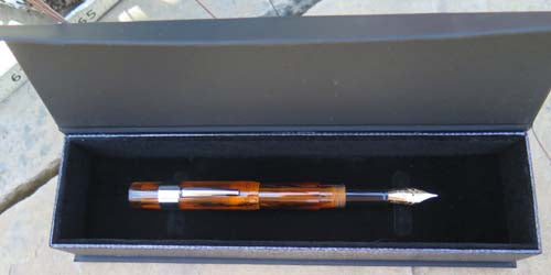Bexley Pocket Pro Fountain Pen in Old Amber