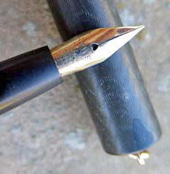 Fountain Pen Ringtop in Mother of Pearl + Black Hard Rubber.