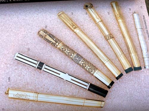 COLLECTIBLE FOUNTAIN PENS BY GLEN BOWEN
