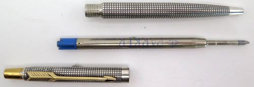 PARKER "CLASSIC" CLICKER BALL POINT IN STERLING SILVER CISELE