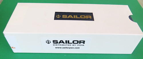 SAILOR 1911 REALO FOUNTAIN PEN IN BURGUNDY