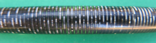 Parker Vacumatic Fountain Pen in in PEARL & BLACK