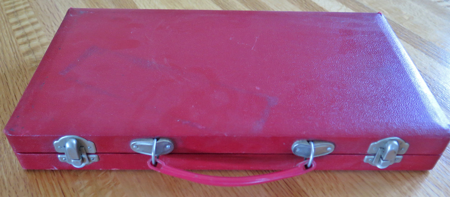 Pentel Display Box in Red