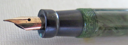 Parker Desk Base: Cermaic Green Marble + Pen