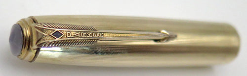 PARKER 51 VACUMATIC FOUNTAIN PEN IN BLACK WITH GOLD FILLED CAP