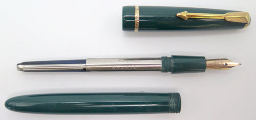 PARKER SLIMFOLD FOUNTAIN PEN IN GREEN