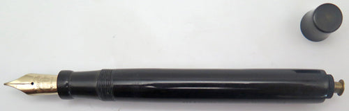 PARKER DUOFOLD SENIOR FLATTOP IN BLACK
