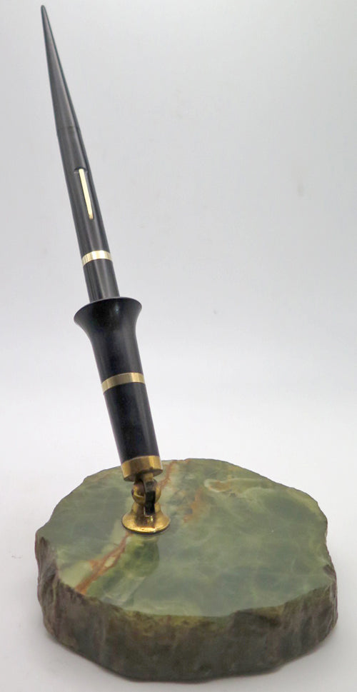 SHEAFFER DESK SET WITH ONYX BASE