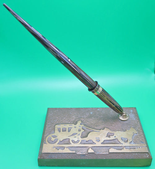 Sheaffer Desk Set: Stagecoach + Fountain Pen