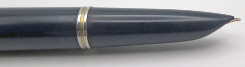 PARKER 51 VACUMATIC FOUNTAIN PEN IN CEDAR BLUE