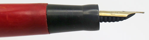 WHAL DESK FOUNTAIN PEN IN MARBLED COARL