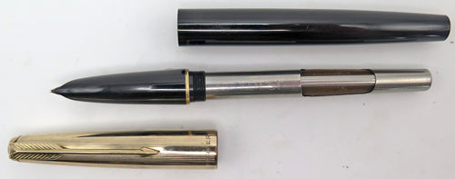 PARKER 51 FOUNTIAN PEN IN BLACK
