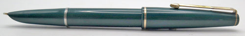 PARKER 17 LADY FOUNTAIN PEN IN GREEN