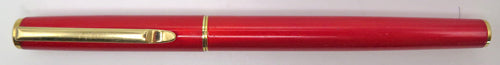 PILOT MINUET FOUNTAIN PEN IN RED