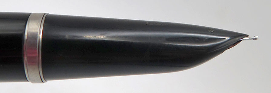 Parker 51 Fountain Pen in Black + Lusterloy Cap in Medium