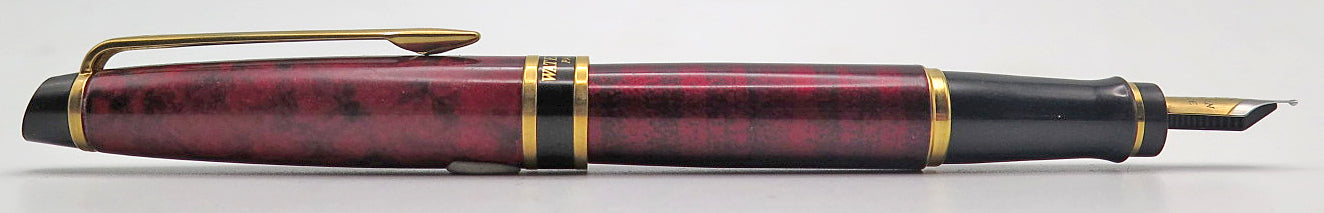 Waterman's Expert II Fountain Pen in Red/Black Marble, Medium Nib