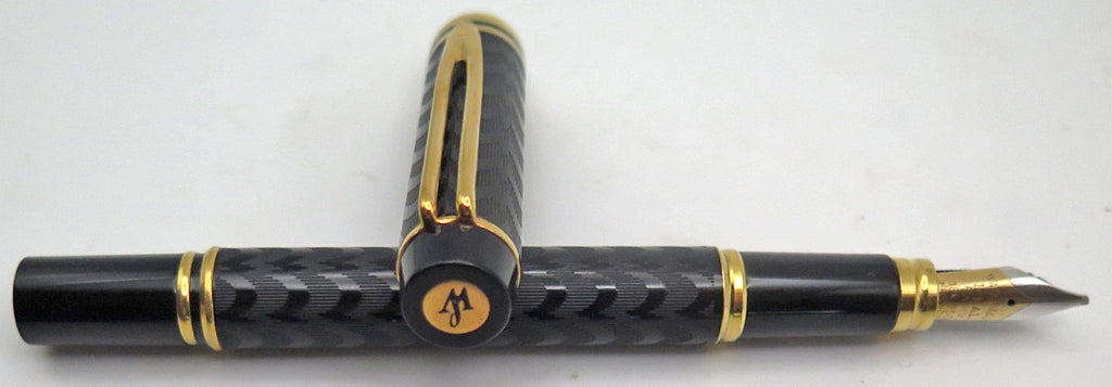 Waterman's Opera Fountain Pen in Black, Left Foot Oblique