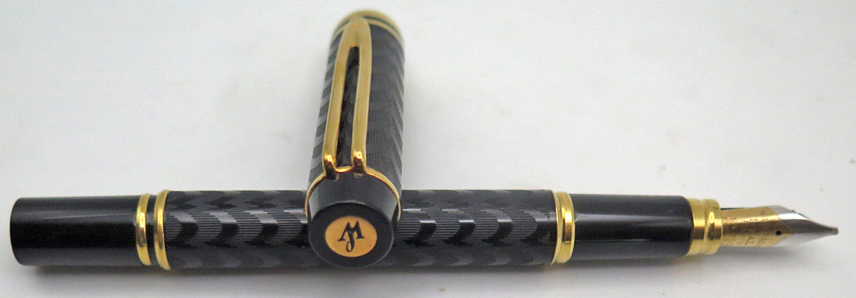 Waterman's Opera Fountain Pen in Black, Left Foot Oblique