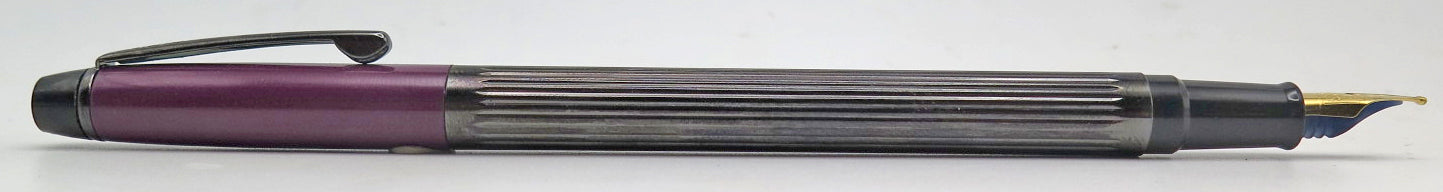 Cross Metropolis Fountain Pen in Plum and Black, Broad