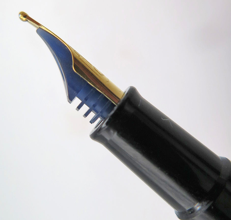 Cross Metropolis Fountain Pen in Plum and Black, Broad